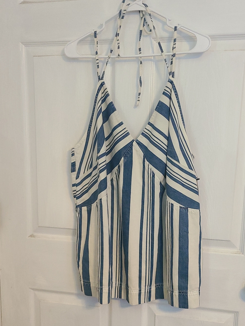 Universal Thread Blue and White Striped Denim Tank Top
